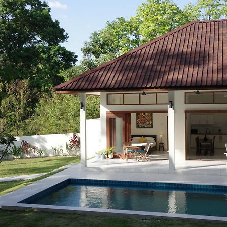 Villa Meranti - Spacious Private Pool Villa Pantai Cenang  Exterior foto