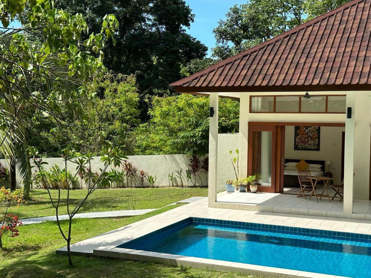Villa Meranti - Spacious Private Pool Villa Pantai Cenang  Exterior foto