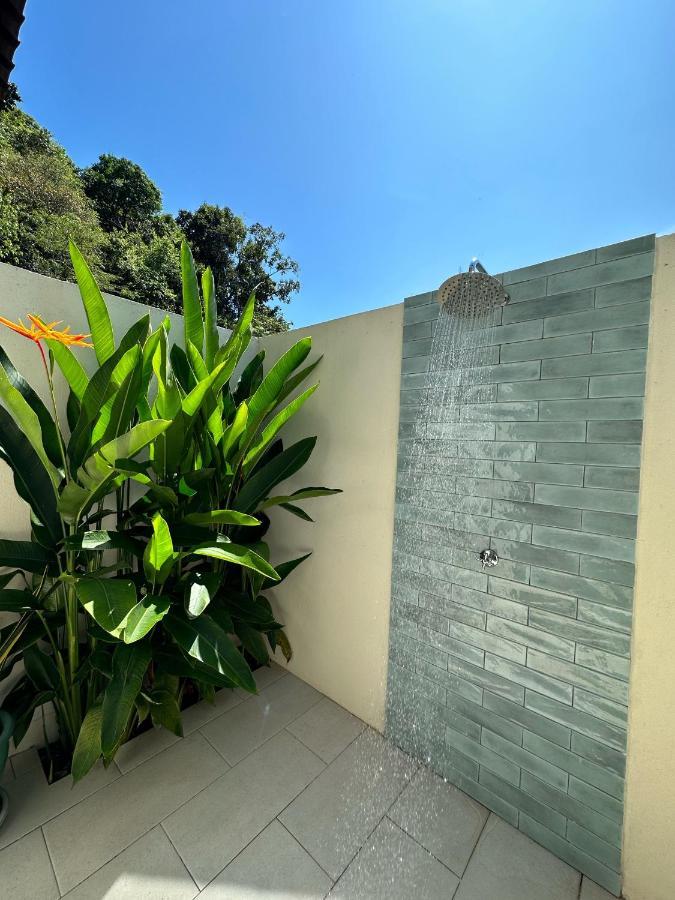 Villa Meranti - Spacious Private Pool Villa Pantai Cenang  Exterior foto