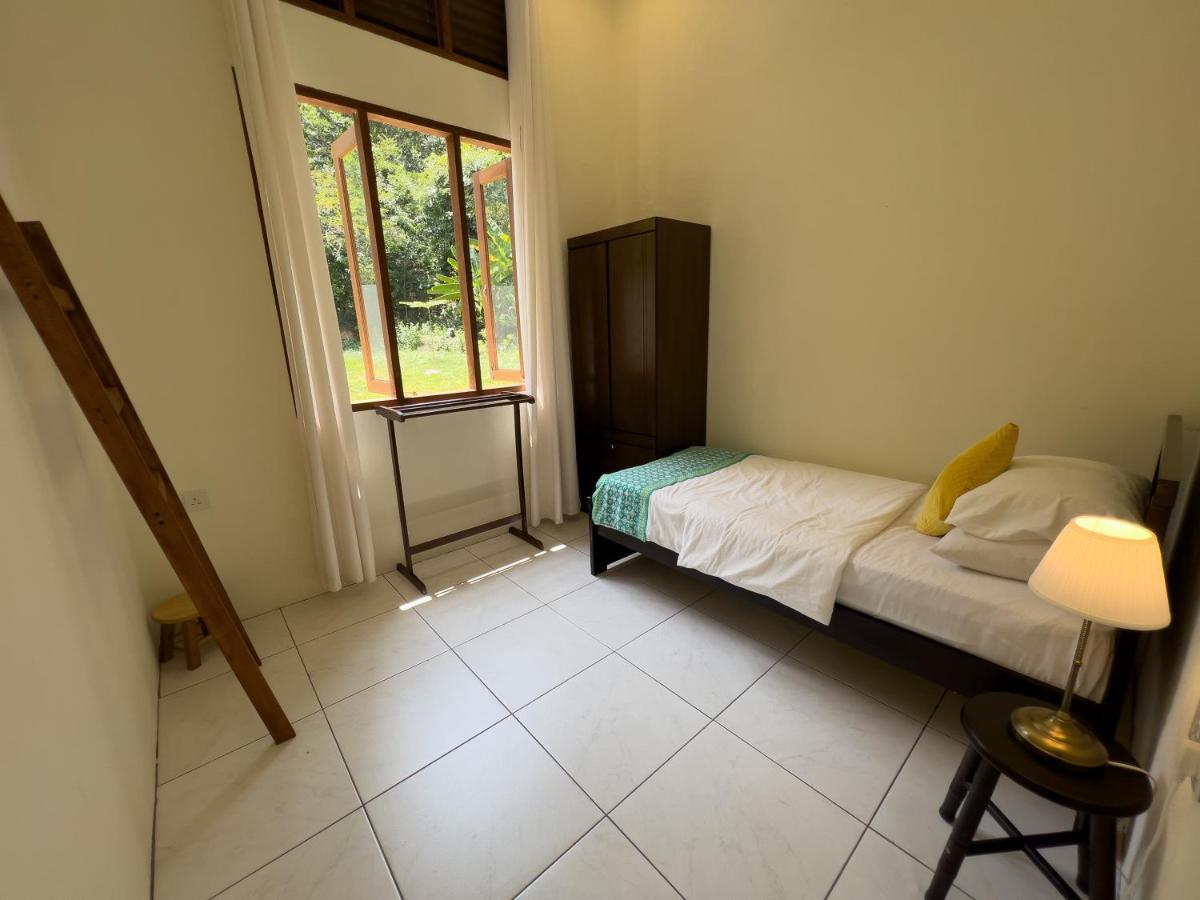 Villa Meranti - Spacious Private Pool Villa Pantai Cenang  Exterior foto